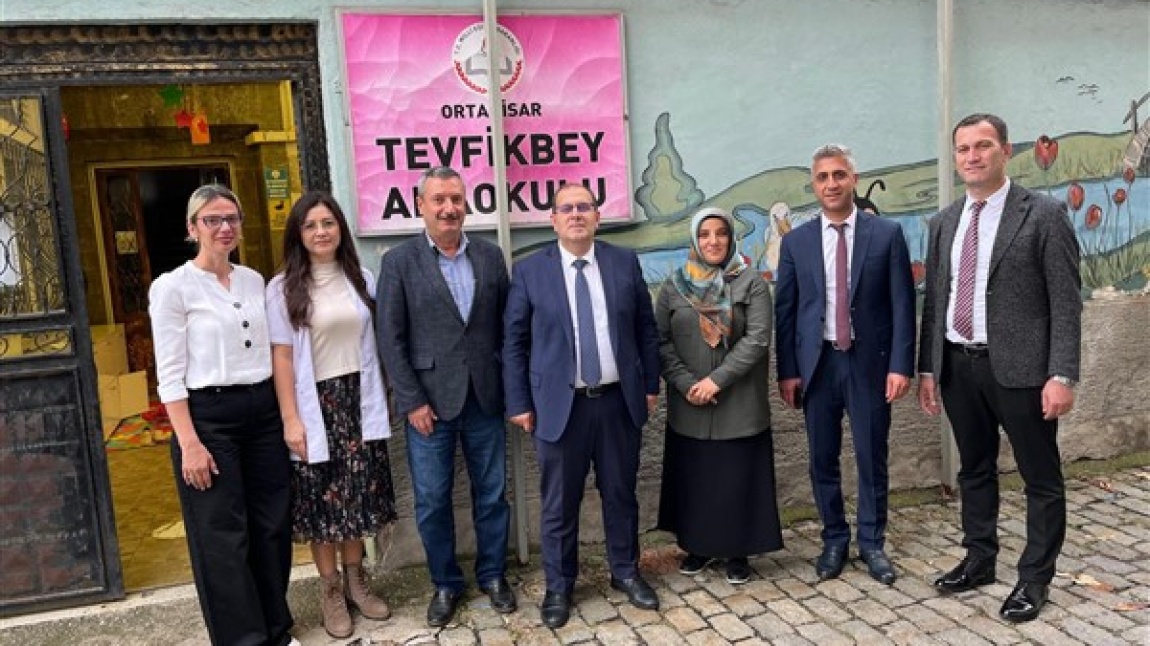 KIYMETLİ İLÇE MİLLİ EĞİTİM MÜDÜRÜMÜZ OKULUMUZU ZİYARET ETTİLER